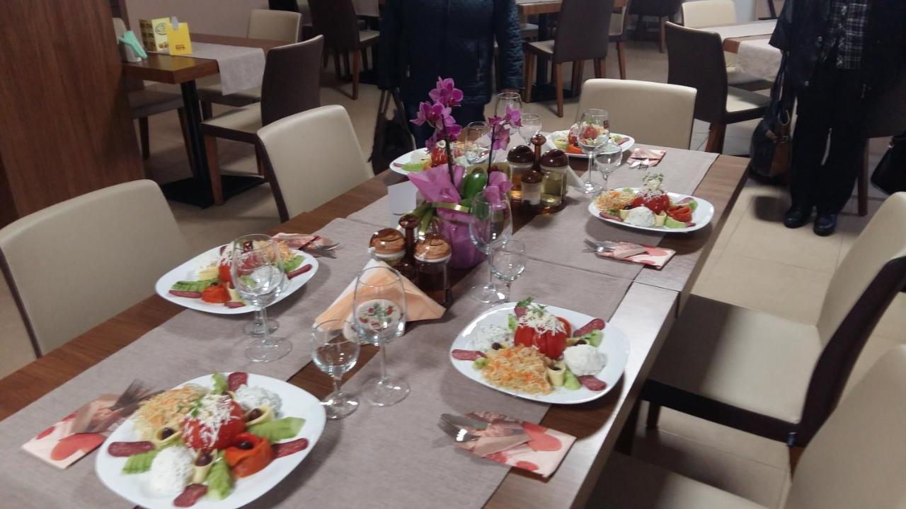 Family Hotel Bulgaria Harmanli Kültér fotó